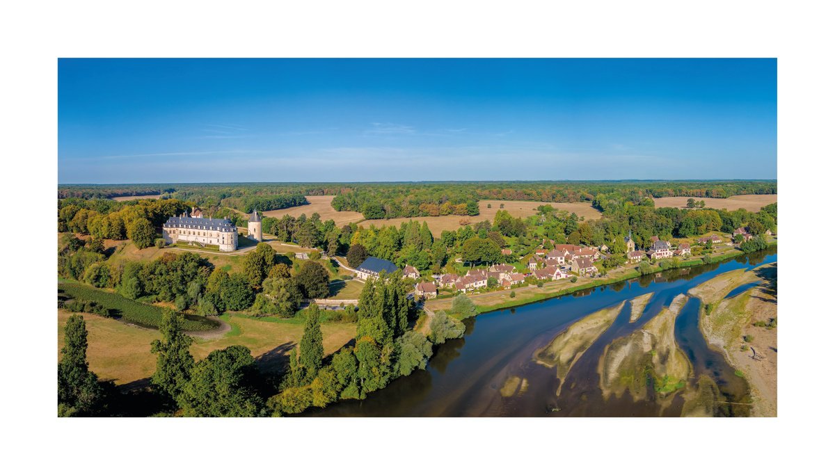 Apremont-sur-Allier by Alain Gaymard