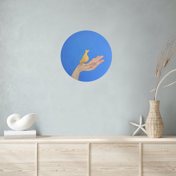 Original round painting - Hand and bird - Oil and golden leaf art for living room (2021)