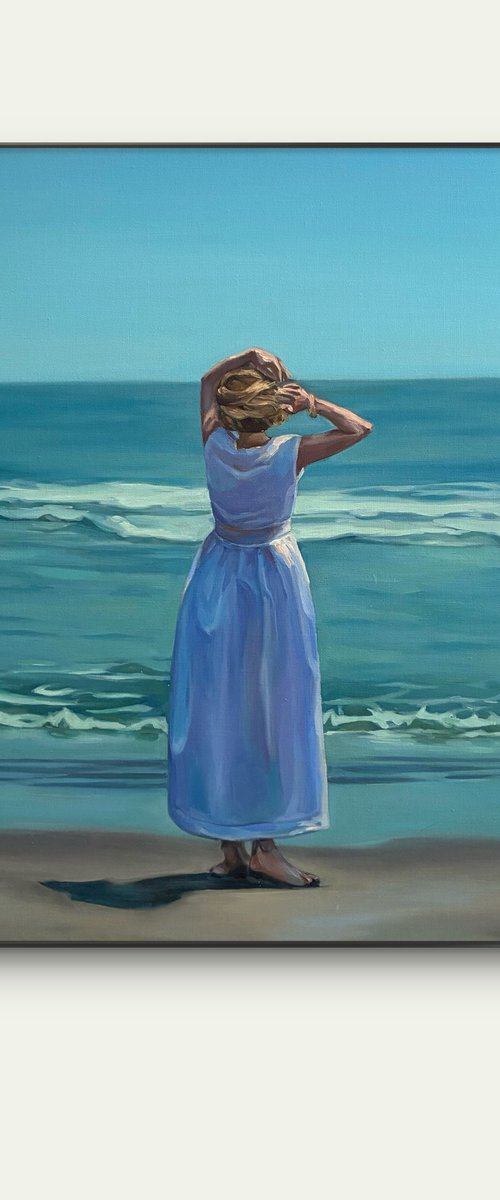 Girl by the ocean by Guzel Min