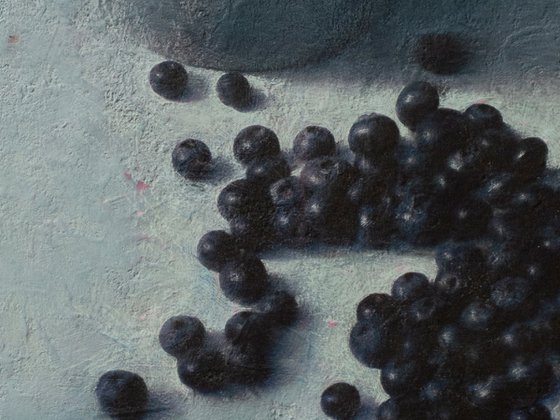 The Clay Jug and Blueberries