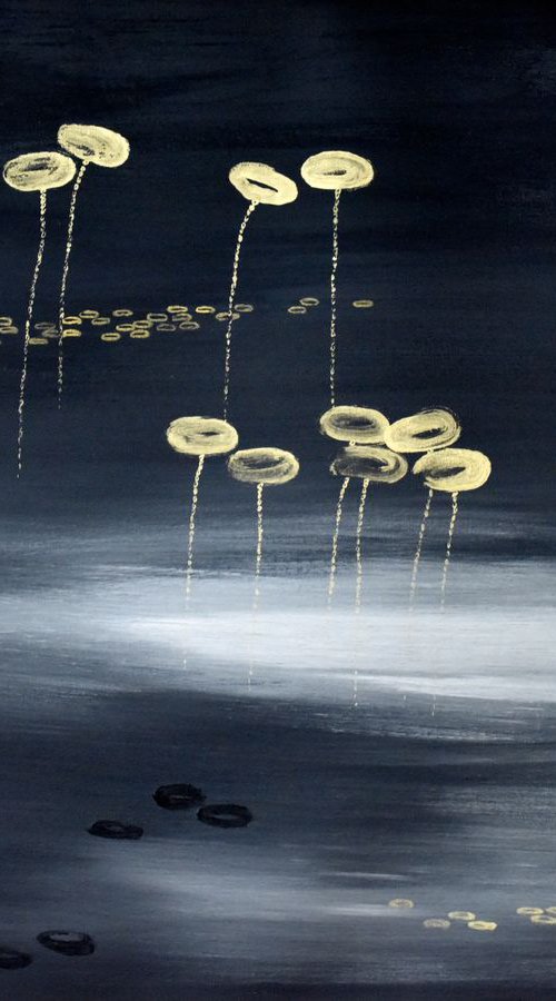 Lilies in Gold (series 13, #3),2018 by Faye zxZ