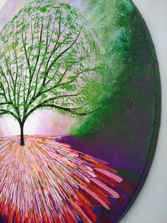 Tree Calling to the Sun