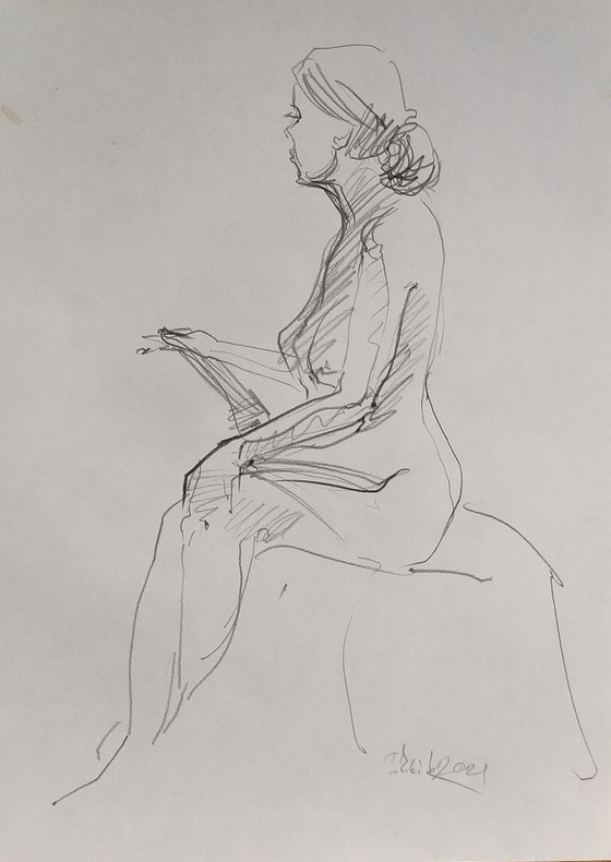 NUDE.01 20210907 ("Nude woman sitting")
