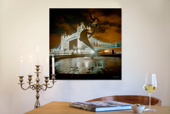 GIRL WITH A DOLPHIN & TOWER BRIDGE LONDON