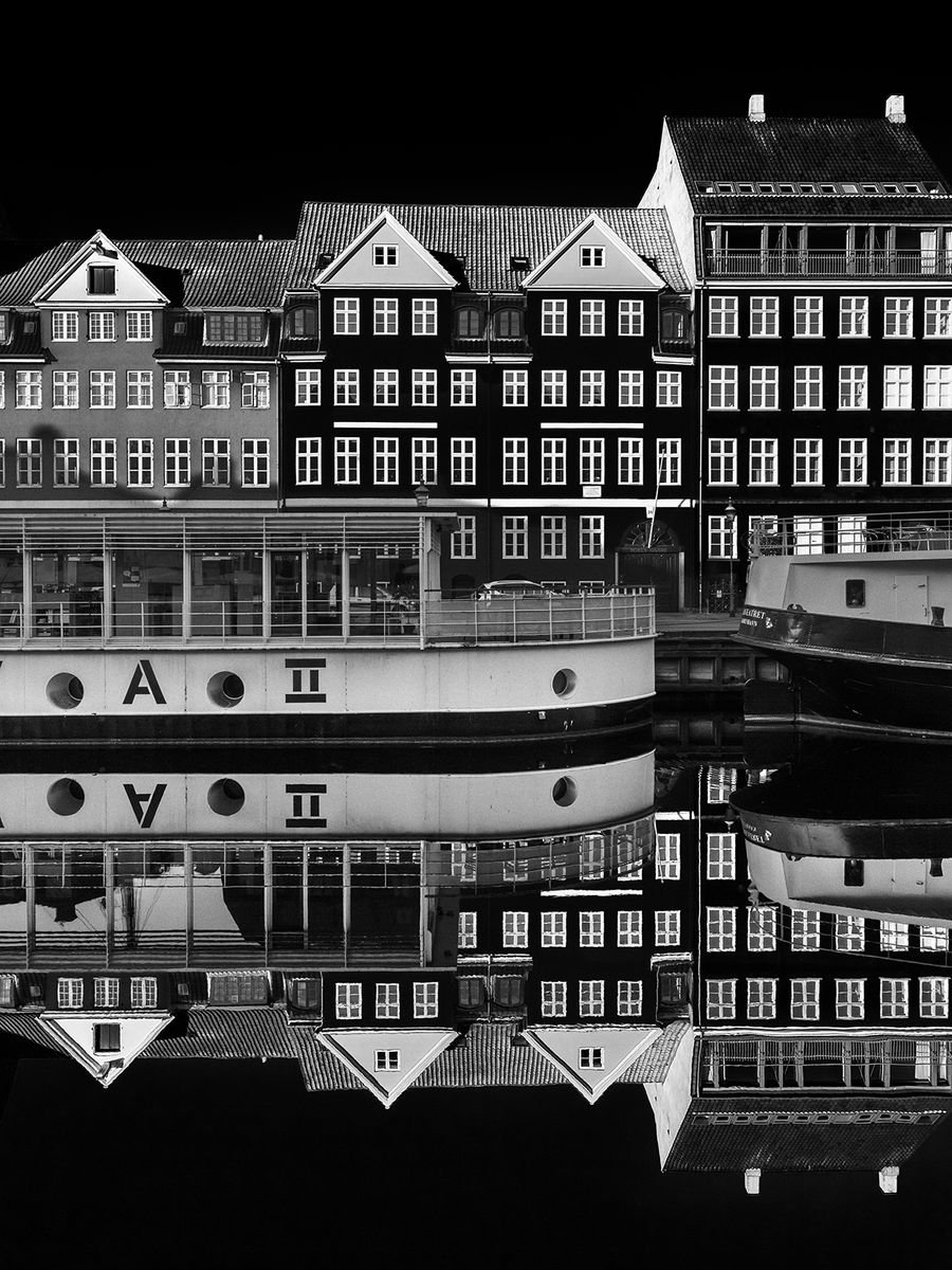 Copenhagen, Nyhavn by Peter Zelei