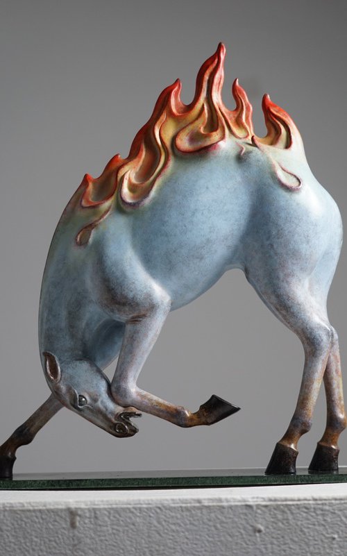 Fire Whispers by Zhao Yongchang 赵永昌