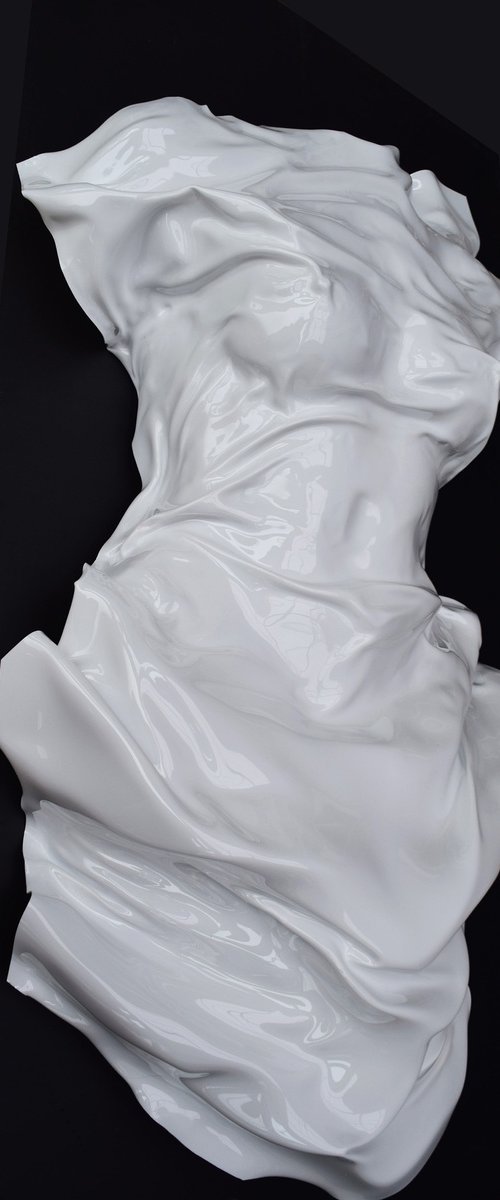 Her dress by Anna Sidi-Yacoub
