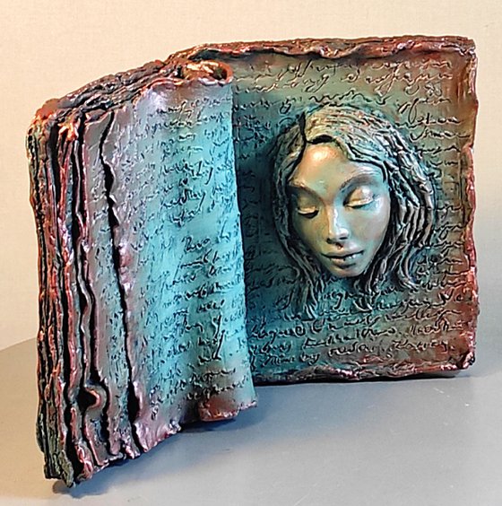 "My storie" Unique sculpture 42x26x15cm.