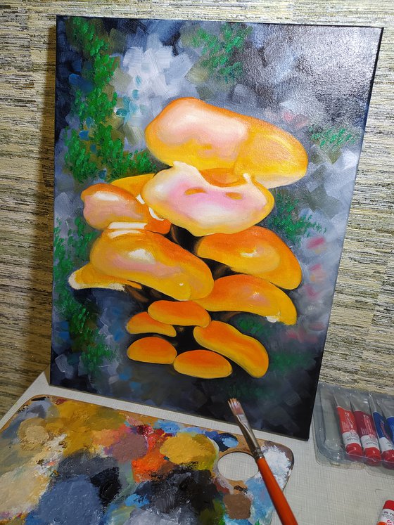 Glossy mushrooms