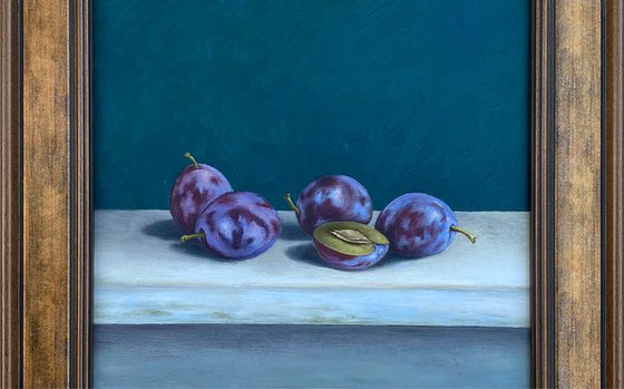 Still life plums (25x25cm, oil painting, ready to hang)