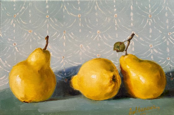 Sunny pears