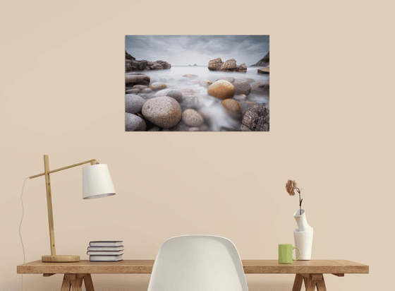 Bubble gum rock at Nanven