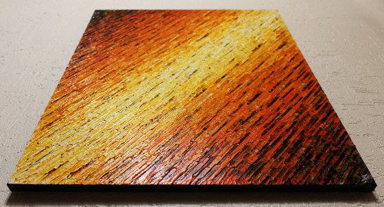 White orange knife texture