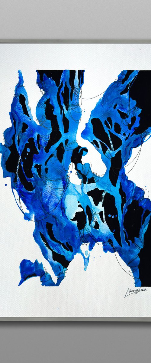 Bllue Bird by Lana Nuori