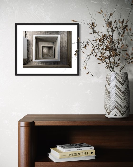 SQUARE GLIMPSES I