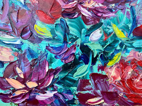 Petals - splashes of color, 25*35cm, impressionistic flowers oil painting with texture (a bit impasto)