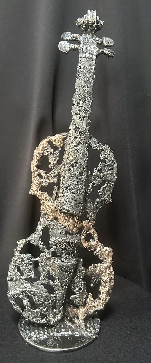 The Wake of the Violin by Philippe Buil