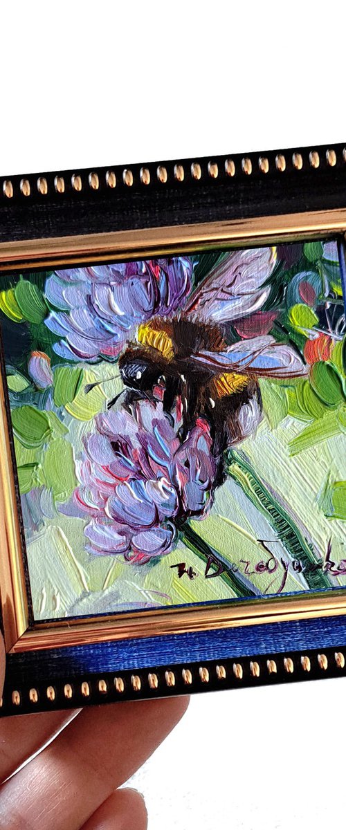 Bumblebee by Nataly Derevyanko