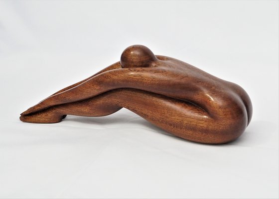 Nude woman wood sculpture FLEXIBILITY