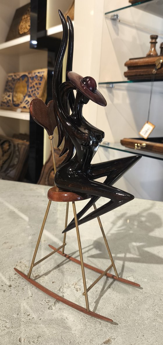 Lady in the Wide Hat