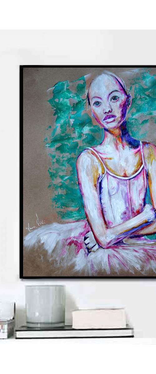 Ballerina in pink by Anna Sidi-Yacoub