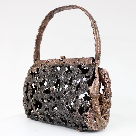 Handbag - Sculpture in bronze and steel lace