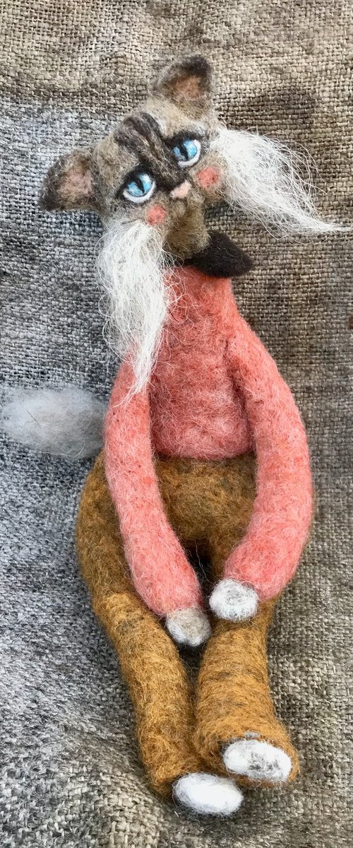 Grenadine, felted wool cat by Eleanor Gabriel