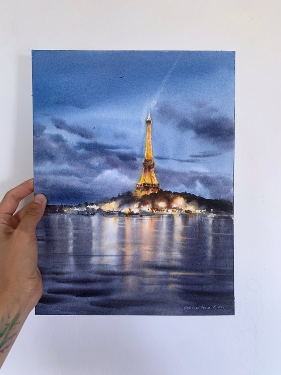 Eiffel Tower, Paris at night