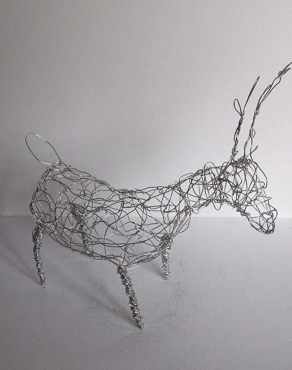Silver wire Randolph Reindeer sculpture by Steph Morgan