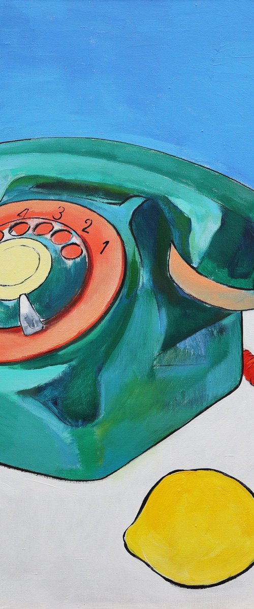 Phone and Lemon. Connection by Artem Andreichuk