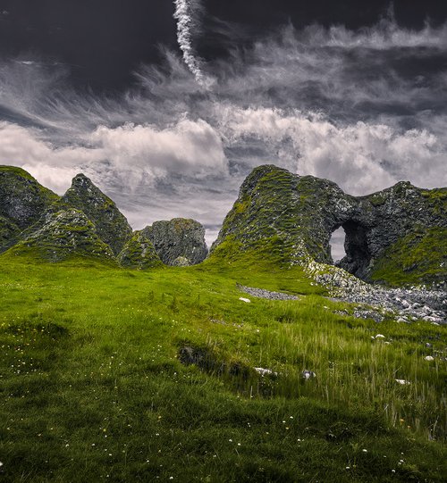 Ballintoy by Nick Psomiadis