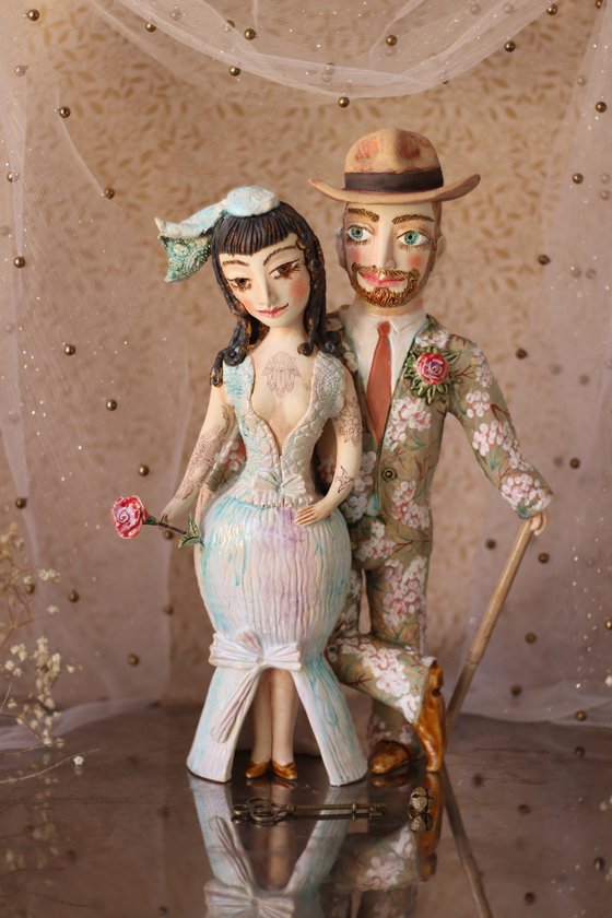 Wedding pair. Ceramic sculpture