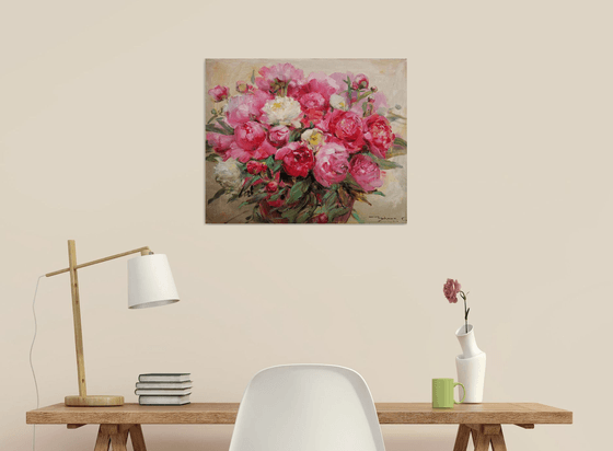 Peonies . Pink on gold . Bouquet a la prima . Original oil painting