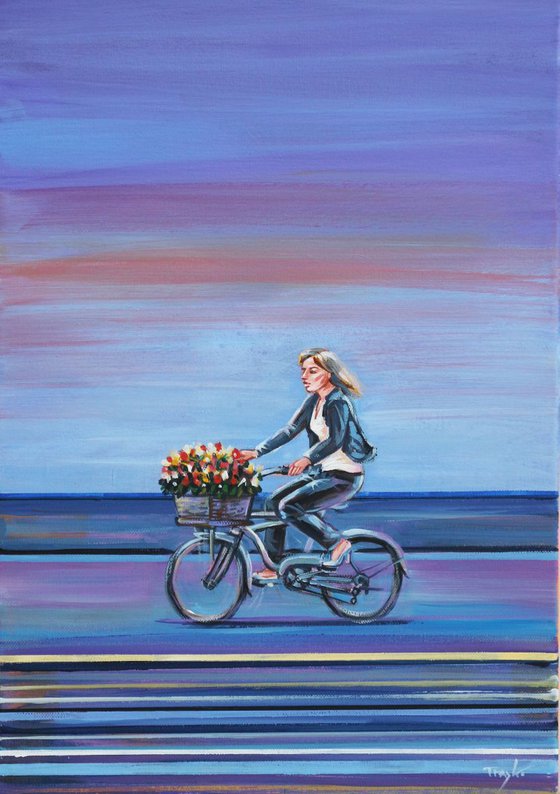 Bike. Bicycle with flowers. Woman ciclyng. Beautiful Morning. Urban. Outdor. Smiling Girl. Bike
