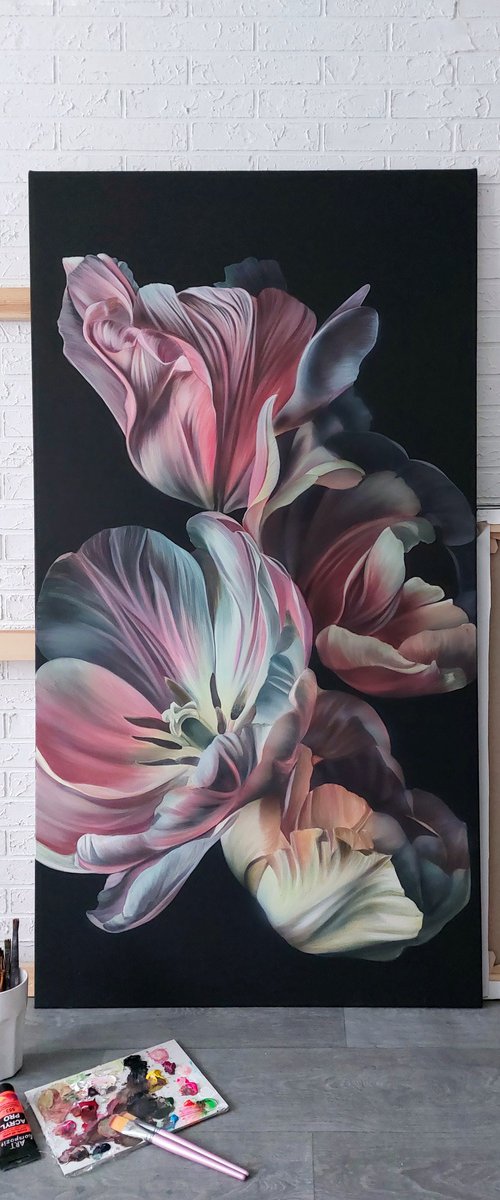 Tulips by Svitlana Brazhnikova