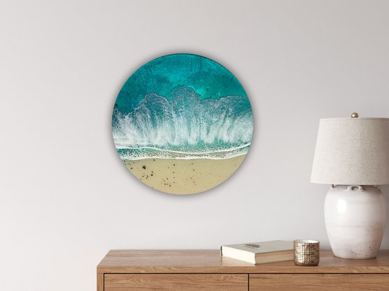 Round ocean #111