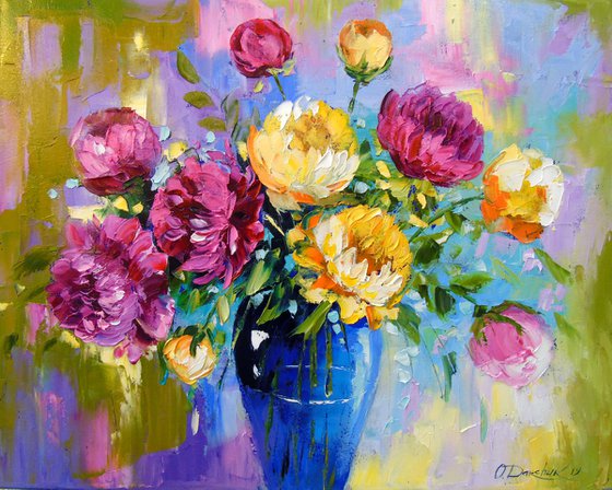 Bouquet of peonies in a vase