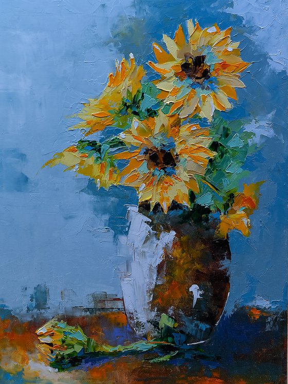 Sunflowers in the vase. Sunflowers painting. Sunflowers for gift