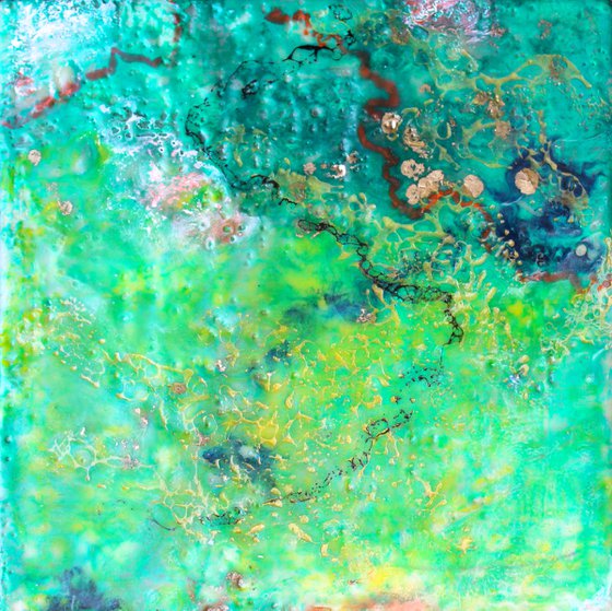 Encaustic green