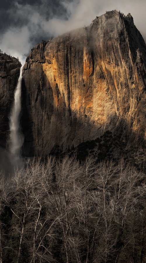 Yosemite Falls by Nick Psomiadis