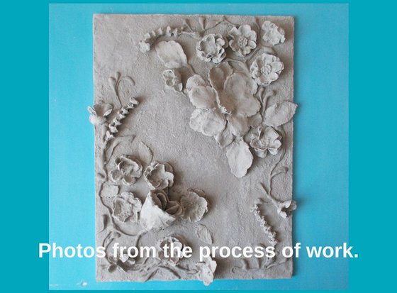 White flower panel