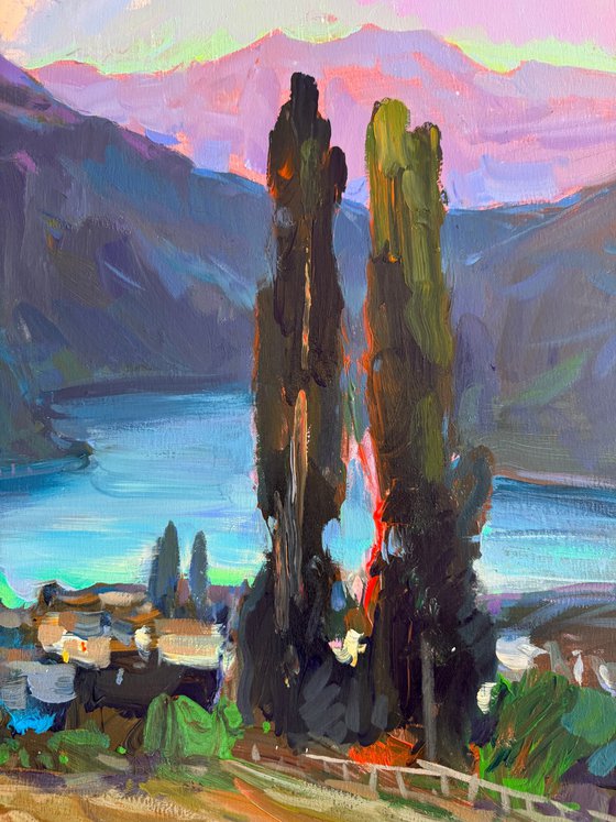 Evening vibration .Pyrenees song.