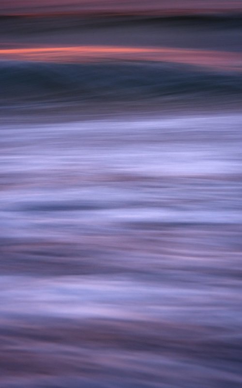The Uniqueness of Waves LVI by Tal Paz-Fridman