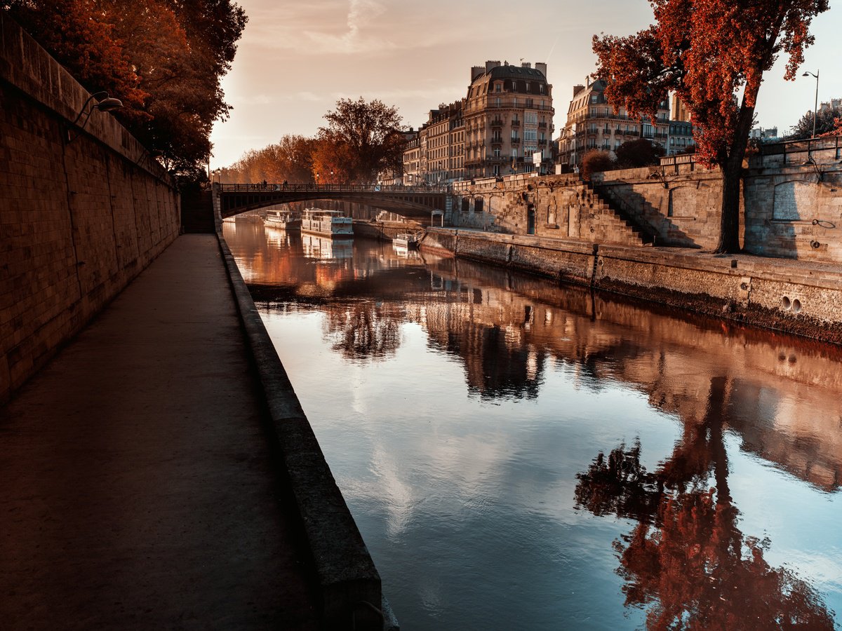 Photorealistic Cityscapes Photograph By Harv Greenberg, 40 X 30, October In Paris, Original Artwork