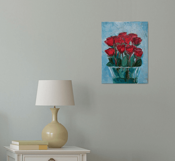 Bouquet of roses in crystal vase