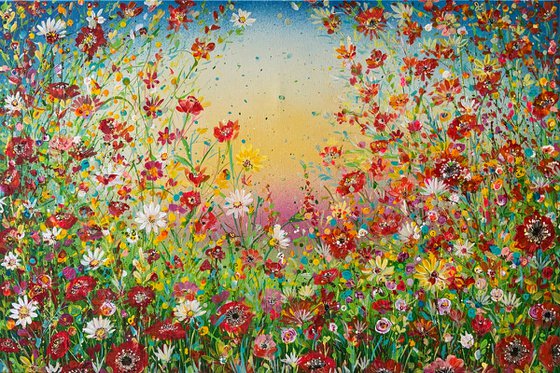 Strawberries and Cream Floral Meadow XL