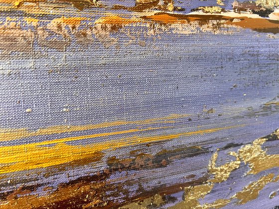 Golden texture on brown
