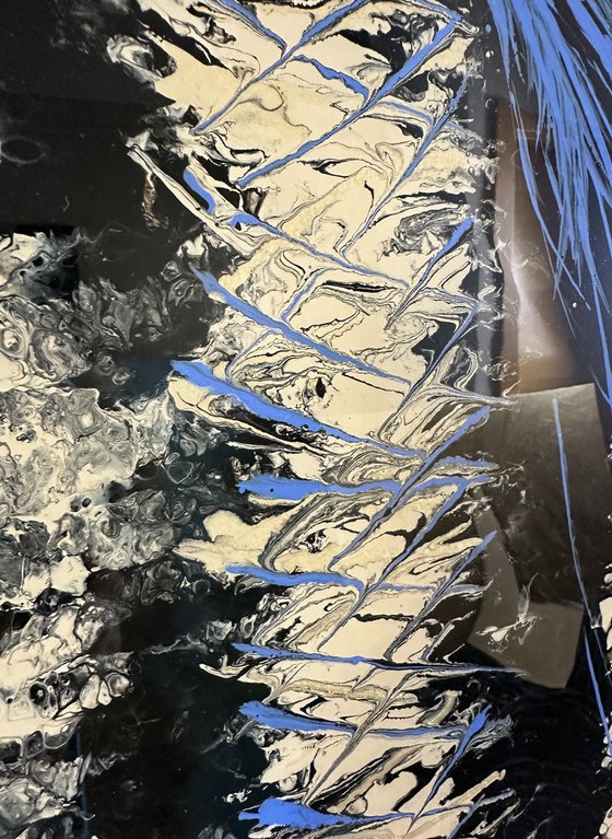 VERTIGO - Black Shampagne Cobalt Art