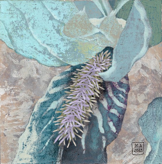 A little pease of flower