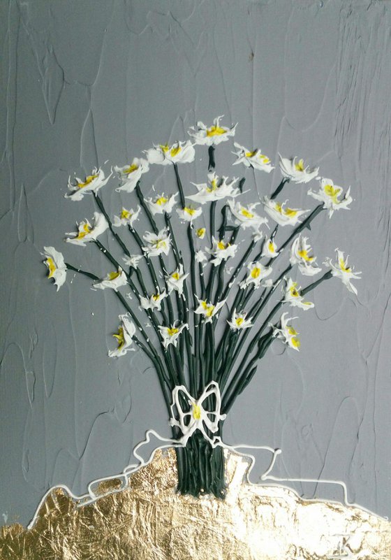 White bouquet №2  + easel, miniature